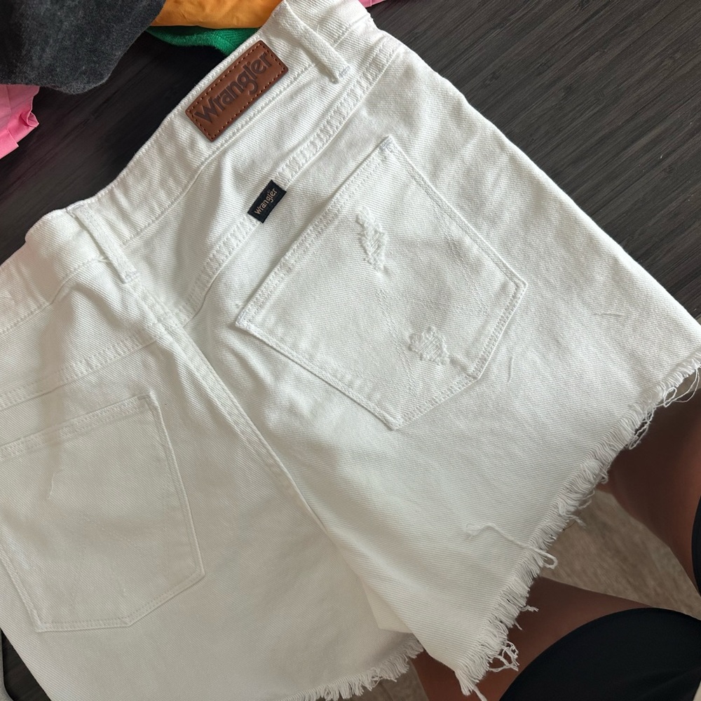 Wrangler Jean shorts - Picture 2 of 2
